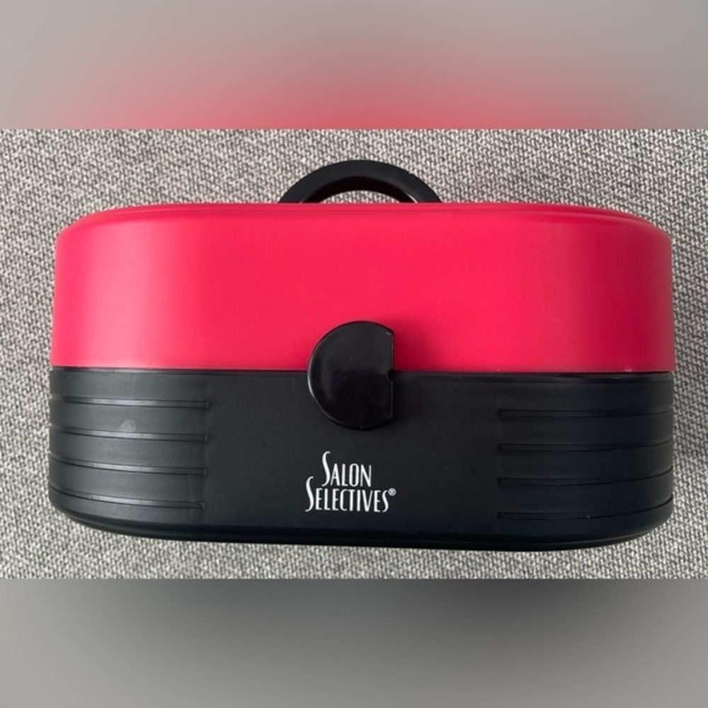 Caboodles - Vintage Salon Selectives - Red and Black Hard Case - NWOT